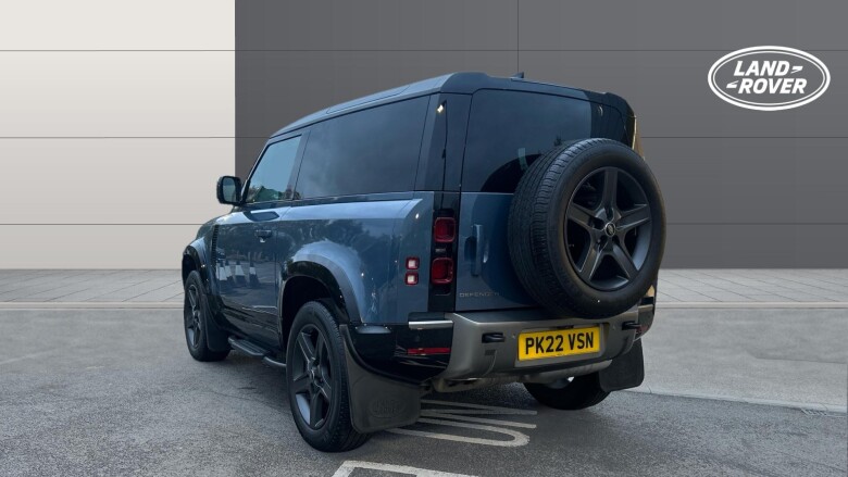 Land Rover Defender 3.0 D250 X-Dynamic SE 90 3dr Auto Diesel Estate